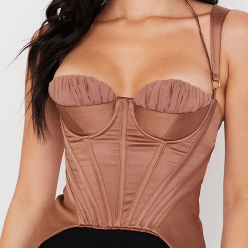 House of CB Livia Size Small